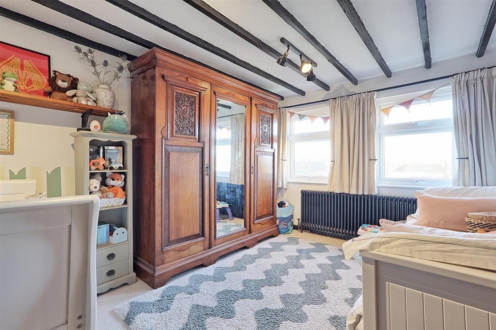 IMG 9717 8 9 easy HDR-interior3.jpg
