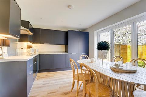 4 bedroom detached house for sale, Spondon Street, Sherwood NG5