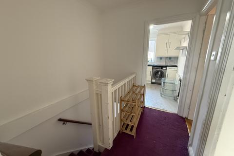 1 bedroom property to rent, Longfield Avenue, Wembley, HA9
