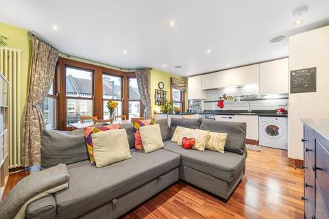 2 bedroom flat for sale, Leander Road, SW2