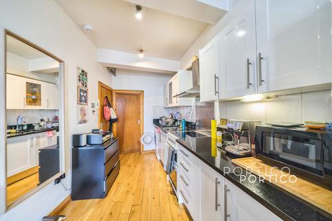 1 bedroom flat to rent, Clapham Common South Side, London, SW4