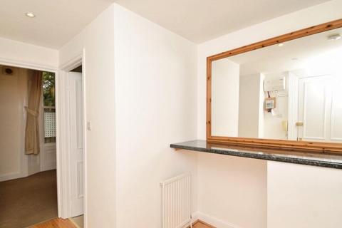 1 bedroom flat to rent, Eglinton Hill London SE18