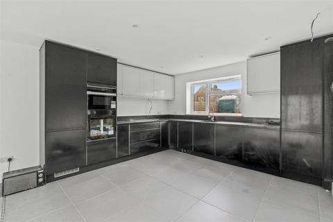 5 bedroom detached house for sale, Norwood Road, High Wycombe HP10