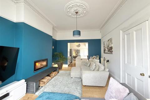 5 bedroom end of terrace house for sale, Hermitage Road, Plymouth PL3