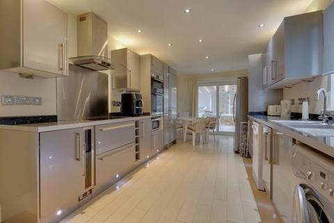 3 bedroom detached bungalow for sale, St Andrew's Road, Farlington