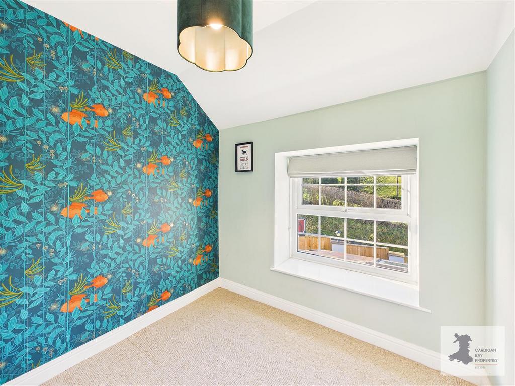 Main house Bedroom 2