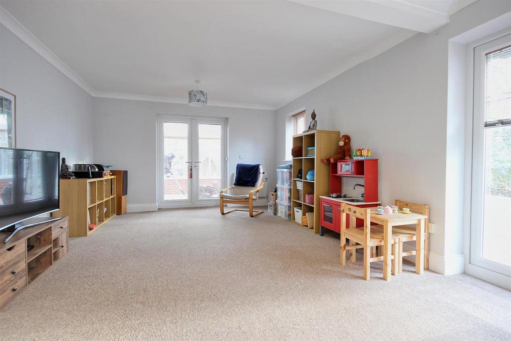 Sitting room/bedroom