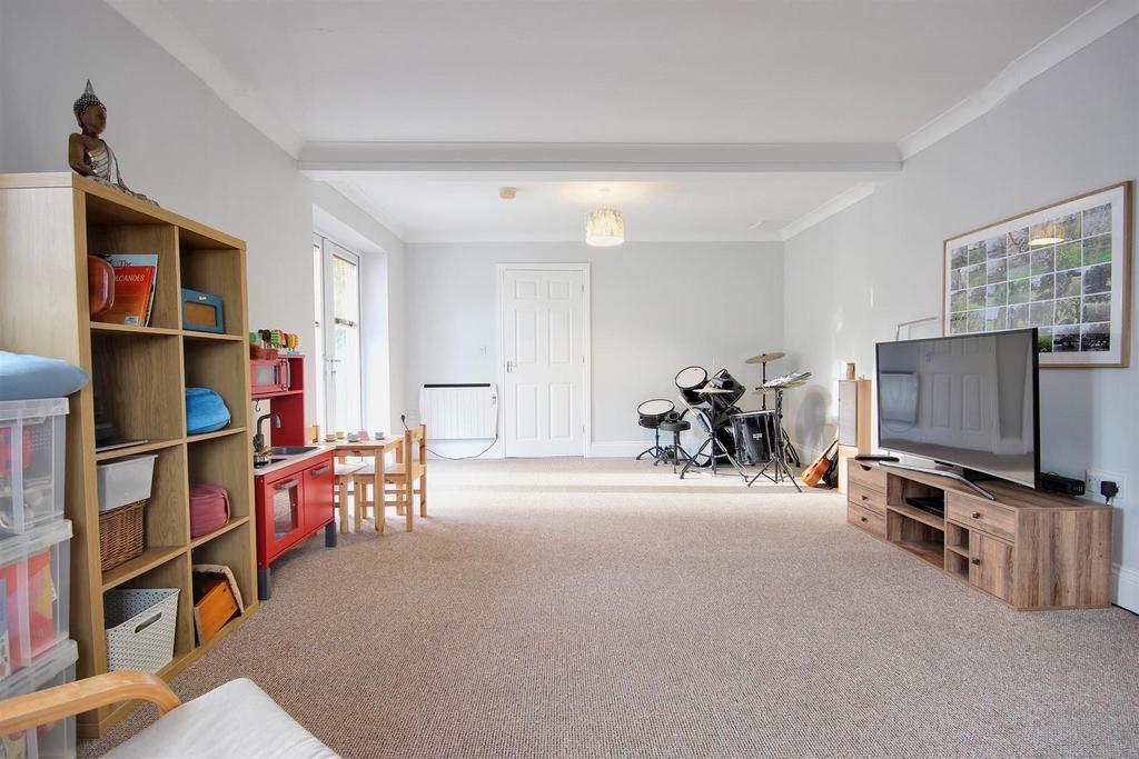 Sitting room/bedroom