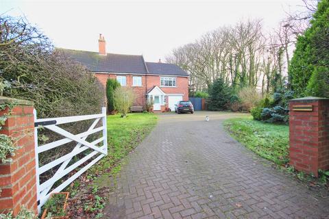 undefined, Main Street, Grimston