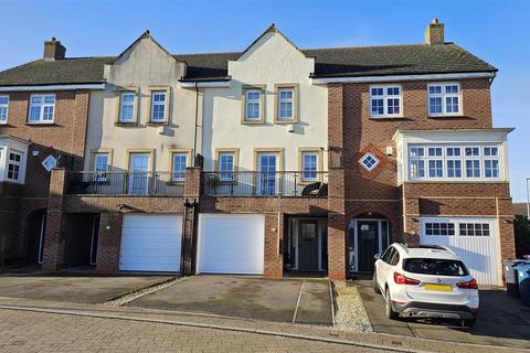 Eden Walk, Bingham