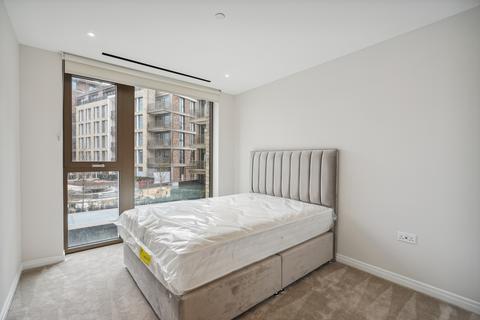 2 bedroom apartment to rent, Hampton House, Fulham, SW6