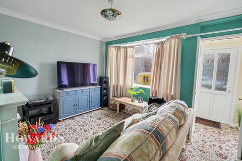3 bedroom end of terrace house for sale, Alderson Road, Great Yarmouth