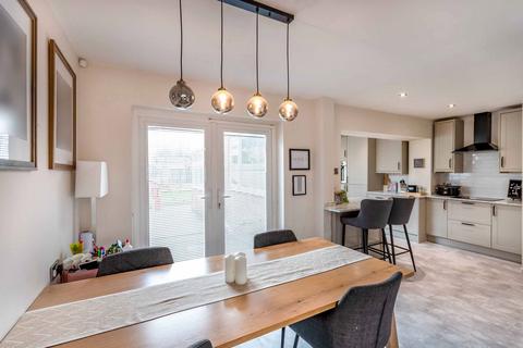 3 bedroom semi-detached house for sale, Galway Crescent, Retford DN22