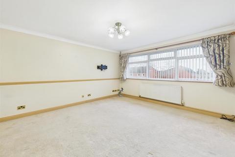 2 bedroom maisonette for sale, West End Road, Ruislip HA4