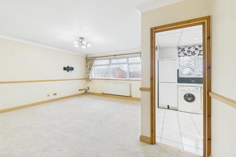 2 bedroom maisonette for sale, West End Road, Ruislip HA4