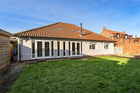 4 bedroom bungalow for sale, Driffield Road, Kilham, Driffield, East Riding of Yorkshi, YO25