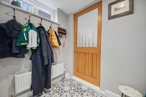 3 bedroom end of terrace house for sale, Hedgerow Drive, Southampton SO18