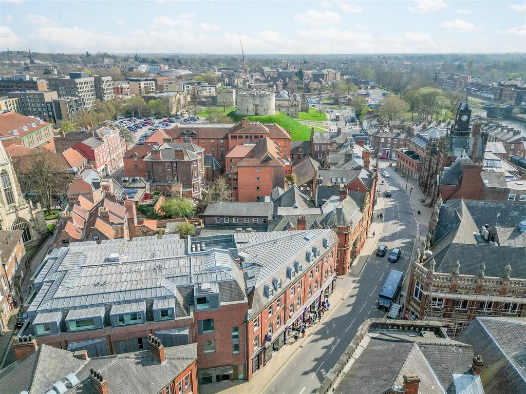 Castle chambers-1.jpg