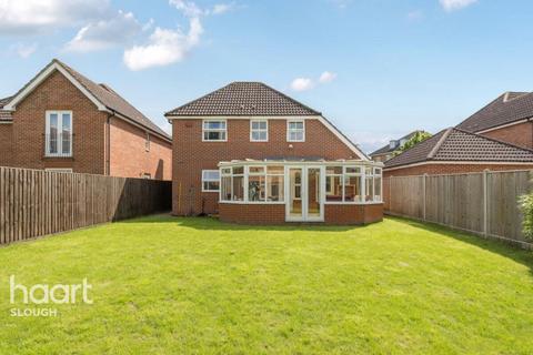 4 bedroom detached house for sale, Moor Furlong, Slough