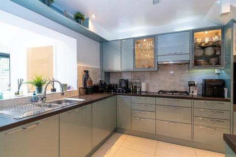 undefined, Fontwell Close, Harrow, HA3