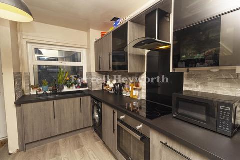 3 bedroom house for sale, Canterbury Terrace, Barrow In Furness LA14