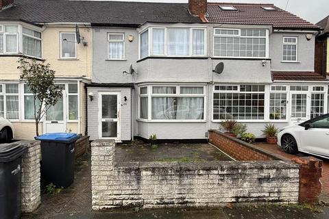 3 bedroom detached house to rent, 24 Dimsdale DriveEnfieldLondon