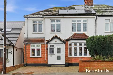 4 bedroom semi-detached house for sale, Argyle Gardens, Upminster, RM14