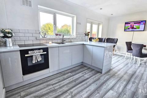 3 bedroom semi-detached house for sale, Frewer Avenue, Cardiff, CF5