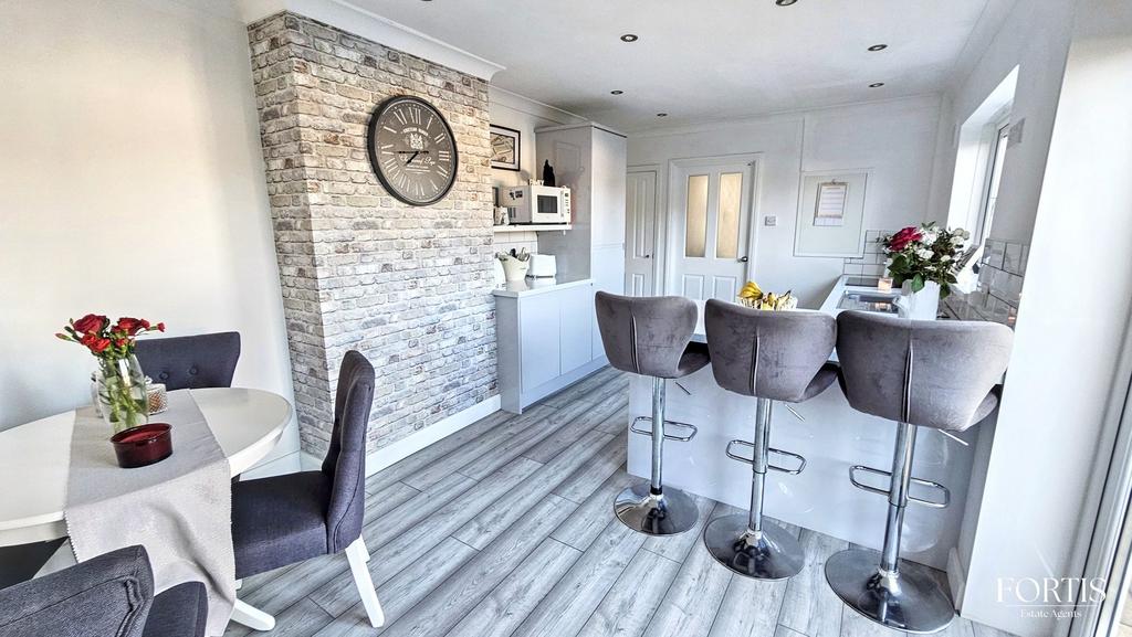 House in Cardiff, Pentrebane, Fairwater - View 5
