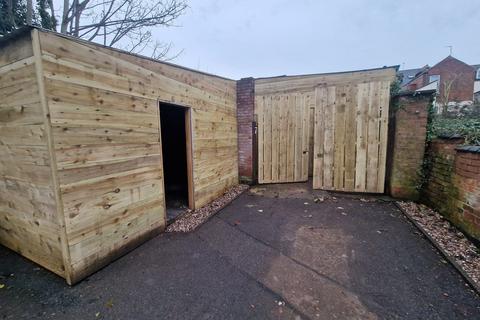 Warehouse to rent - Leicester LE5