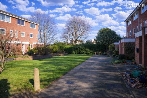 2 bedroom maisonette for sale, Eskmont Ridge, London SE19