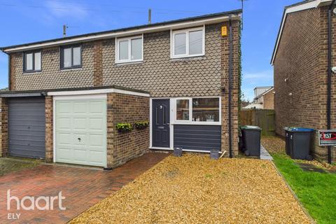 undefined, Guntons Close, Soham
