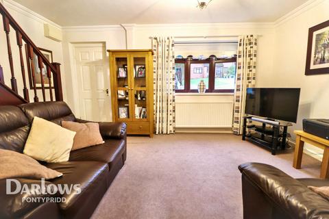 3 bedroom end of terrace house for sale, Ger Yr Afon, Pontypridd
