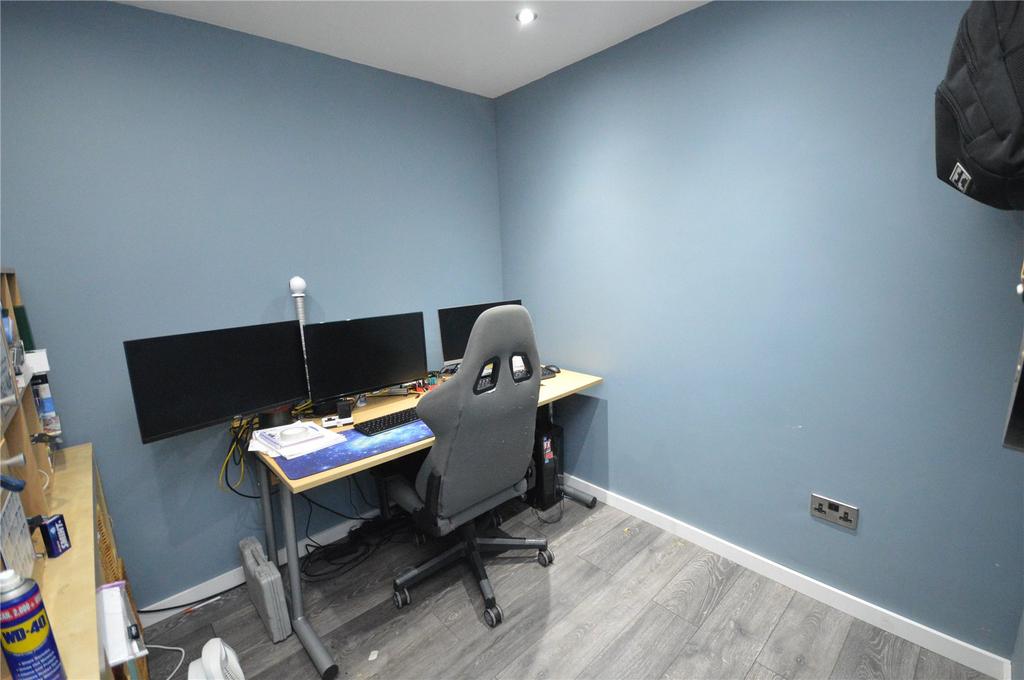 Picture 12
