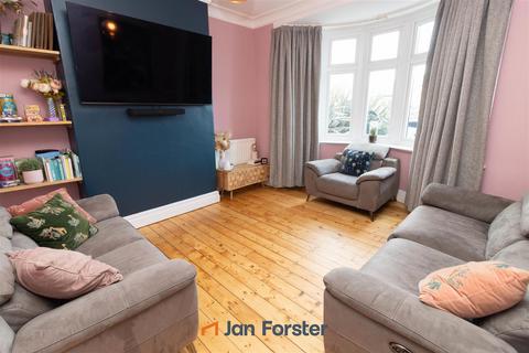 3 bedroom semi-detached house for sale, Trevor Terrace, North Shields