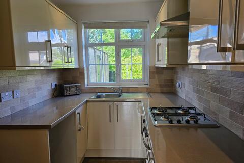3 bedroom semi-detached house for sale, Willow Avenue, Wrose, Bradford, BD2