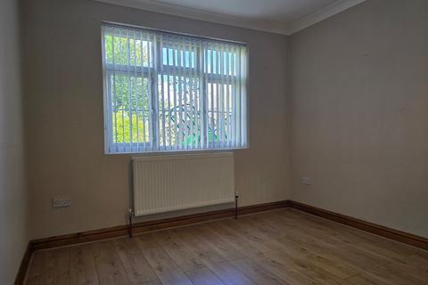 3 bedroom semi-detached house for sale, Willow Avenue, Wrose, Bradford, BD2