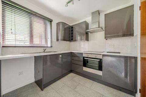 2 bedroom flat for sale, Sutherlands Way, South Millers Dale, Chandler's Ford