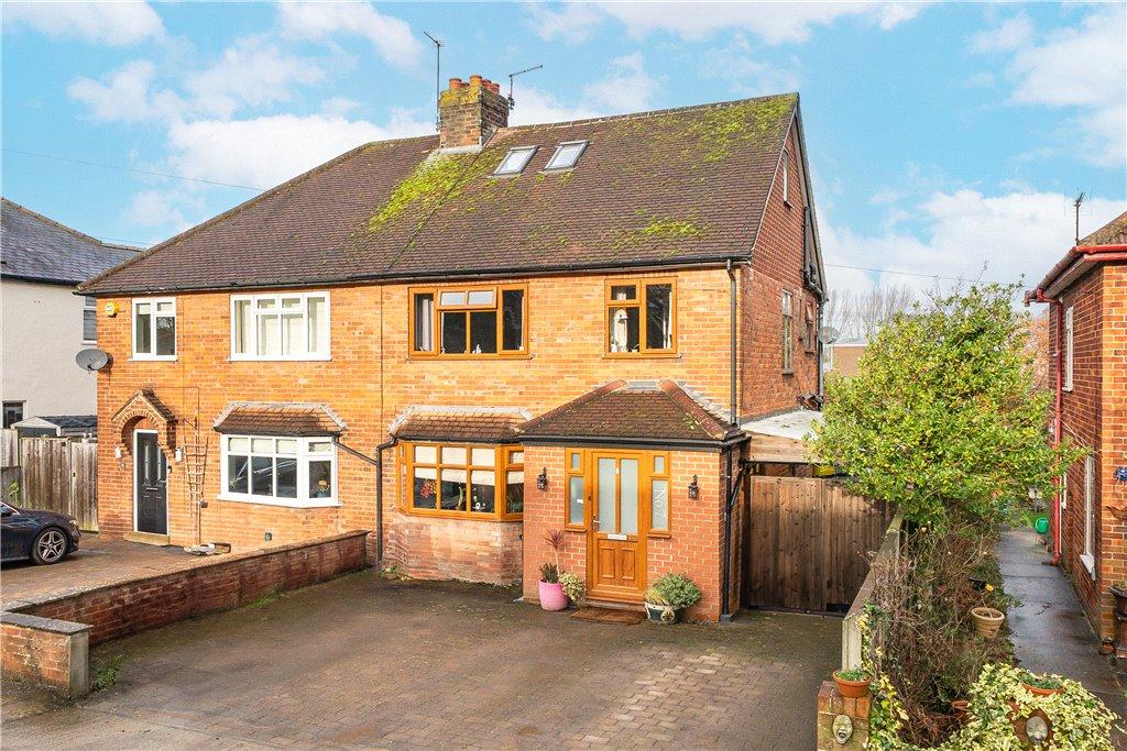 7 Castle Close