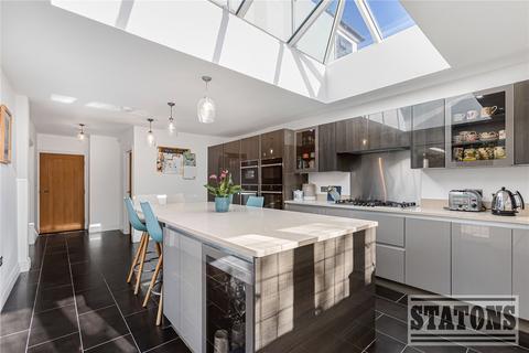 5 bedroom detached house for sale, Lancaster Avenue, Hadley Wood, EN4