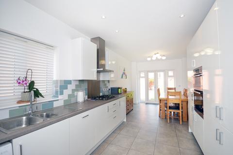 undefined, Holdenby Drive, Raunds