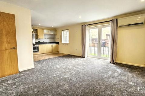 2 bedroom flat for sale, Finnimore Court, Cardiff, CF14