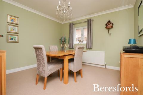 2 bedroom detached house for sale, Acacia Gardens, Upminster, RM14