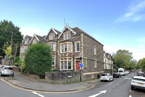 2 bedroom apartment for sale, Hampton Road, Bristol BS6