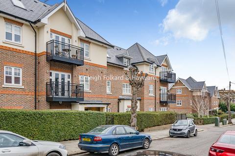 2 bedroom flat for sale, Chelmsford Road, London, N14