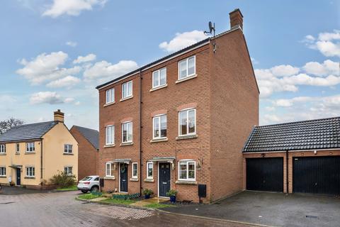 4 bedroom semi-detached house for sale, Grove Gate, Taunton
