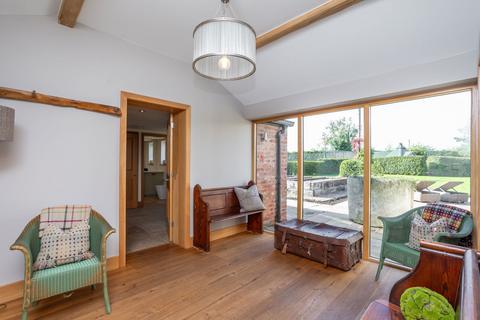 5 bedroom detached house for sale, Moss Lane, Preston PR4
