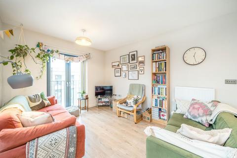 1 bedroom flat for sale, Akerman Road, London SW9