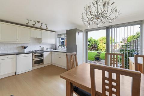 3 bedroom semi-detached house for sale, Challanger Close, Paddock Wood