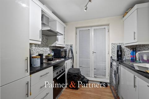2 bedroom apartment for sale, Bradford Drive, Colchester, Essex, CO4
